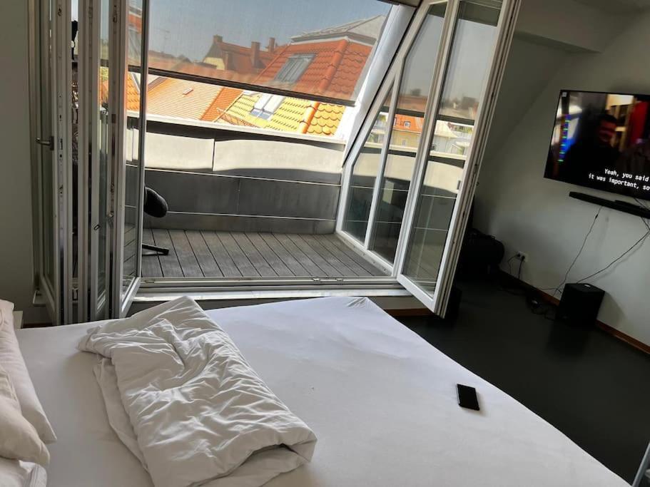 6 Zimmer Maisonette-Penthouse Pool Dachterrasse Luxus München Buitenkant foto