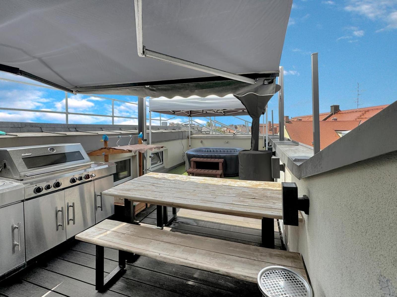 6 Zimmer Maisonette-Penthouse Pool Dachterrasse Luxus München Buitenkant foto